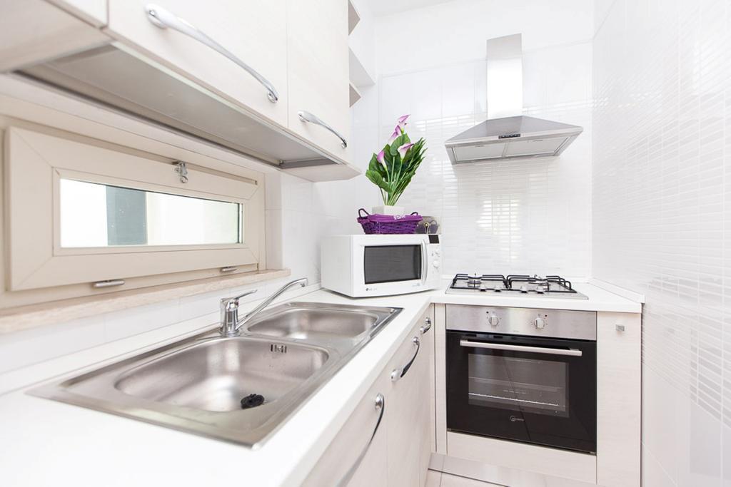 Boutique Domus Apartment โรม ภายนอก รูปภาพ